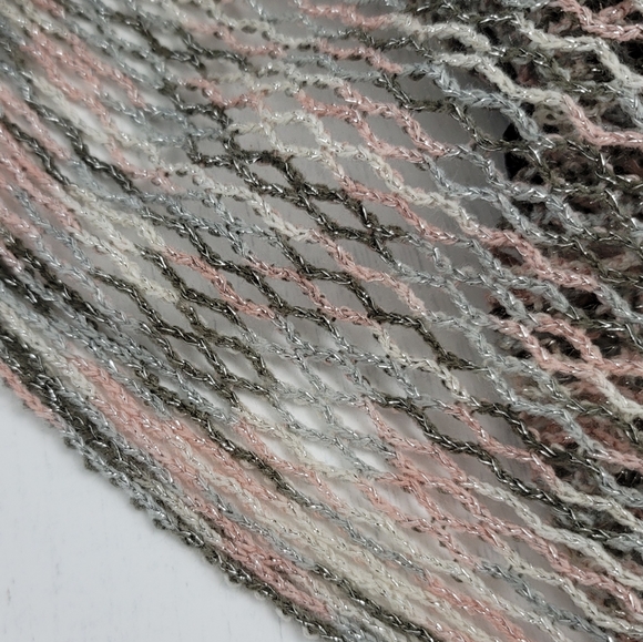 Steve Madden Knit Infinity Scarf Sz OS - Picture 2 of 8